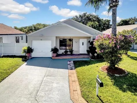6 Cardiff Way Boynton Beach FL 33426