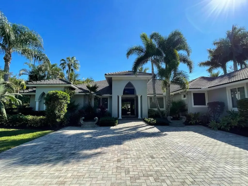 2488 Appaloosa Trail Wellington FL 33414