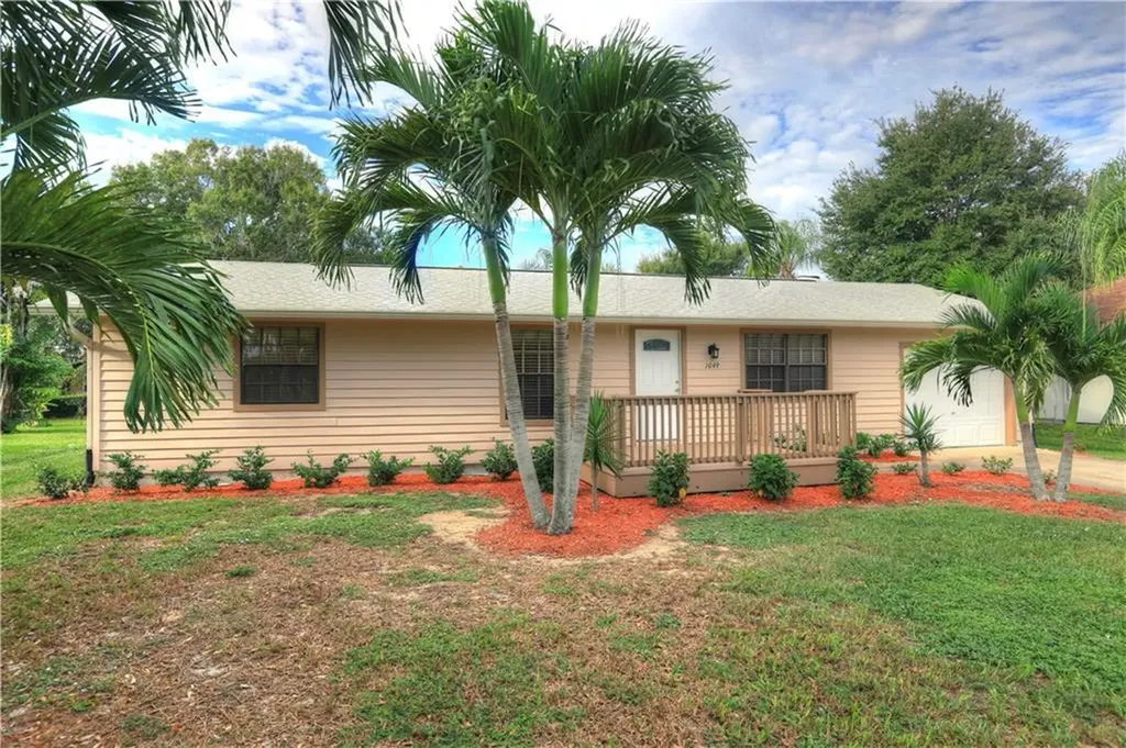 1049 Barber Street Sebastian FL 32958