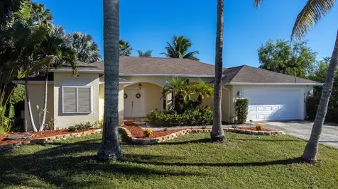 6118 NW Duke Circle Port St Lucie FL 34983
