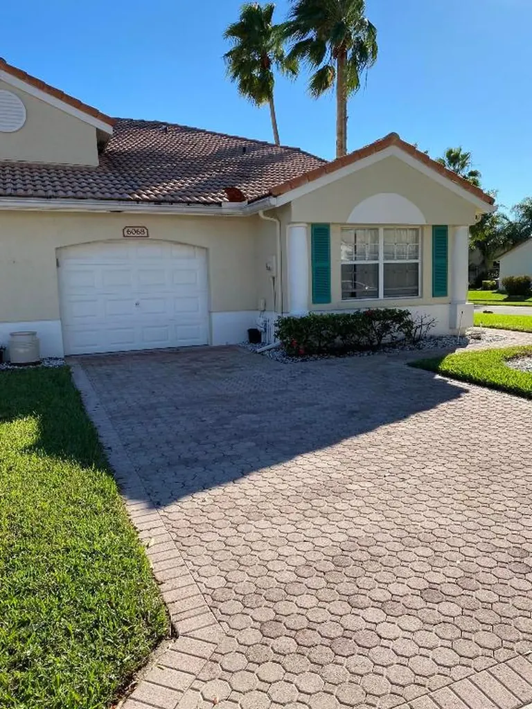 6068 Caladium Road Delray Beach FL 33484