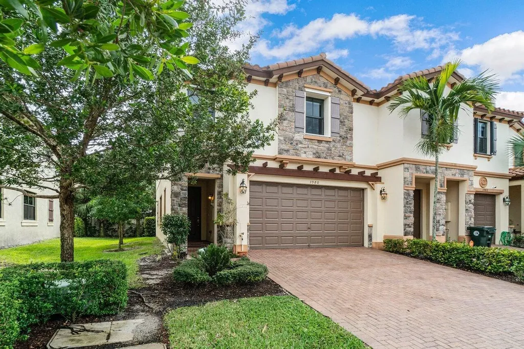 3980 Devenshire Court Coconut Creek FL 33073