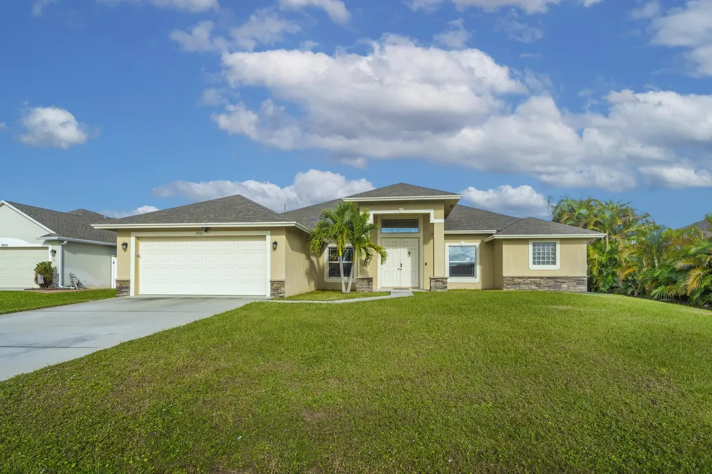 3965 SW Kakopo Street Port St Lucie FL 34953