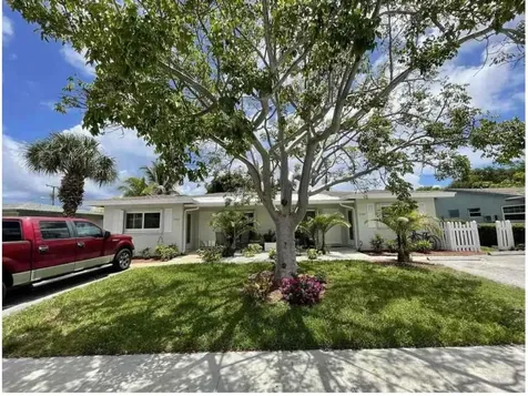 2300 NE 5th Avenue Boca Raton FL 33431