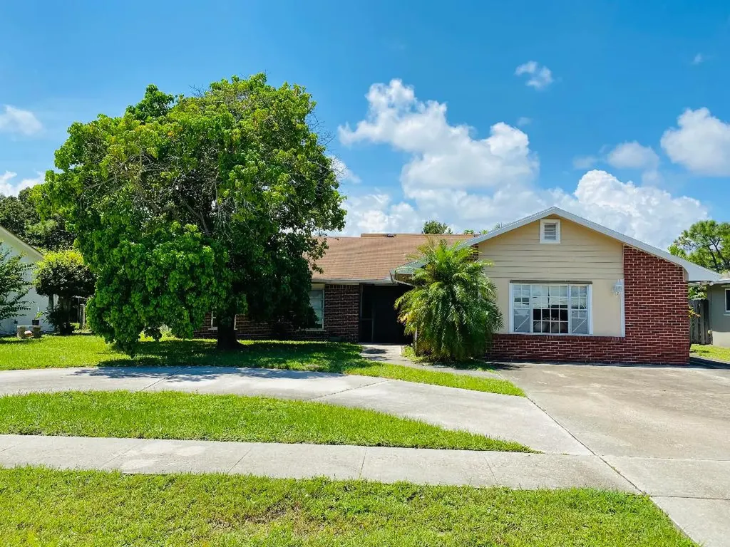 404 Circle W Jupiter FL 33458