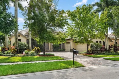 10621 Versailles Boulevard Wellington FL 33449
