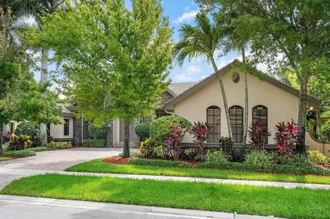 10621 Versailles Boulevard Wellington FL 33449
