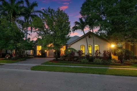 10621 Versailles Boulevard Wellington FL 33449