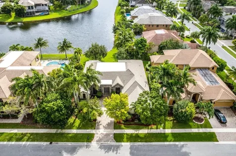 10621 Versailles Boulevard Wellington FL 33449