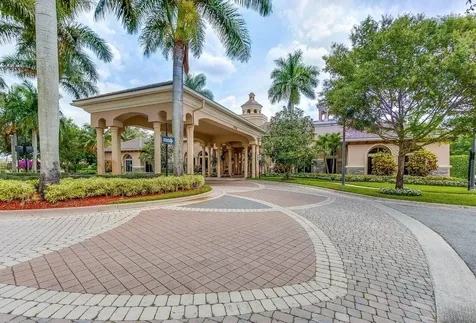 10621 Versailles Boulevard Wellington FL 33449