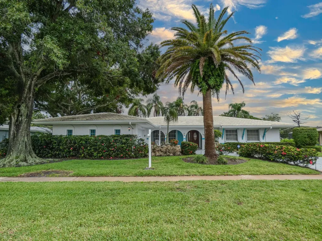 2842 SE Italy Street Port St Lucie FL 34952
