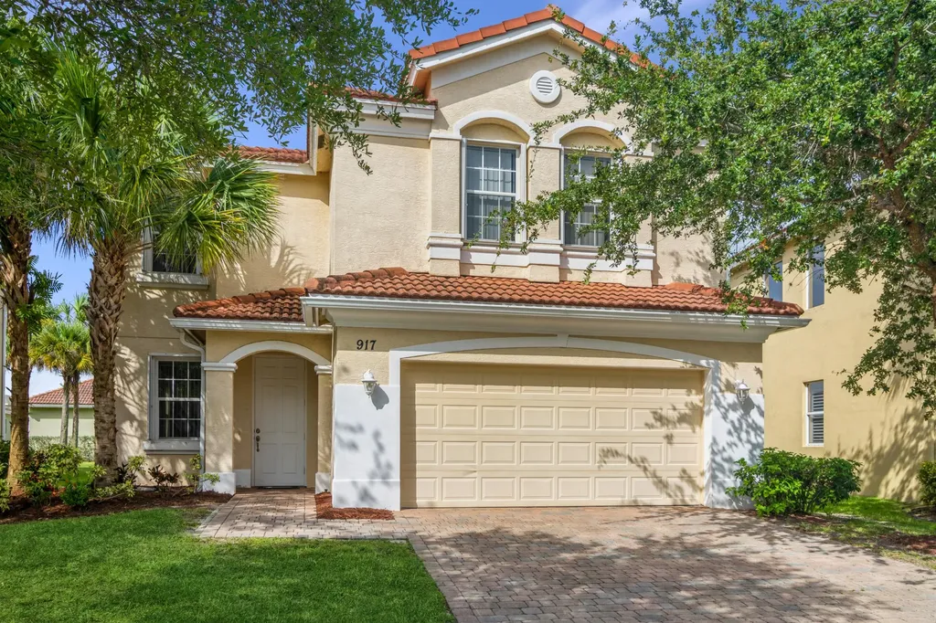 917 NW Demedici Road Port St Lucie FL 34986