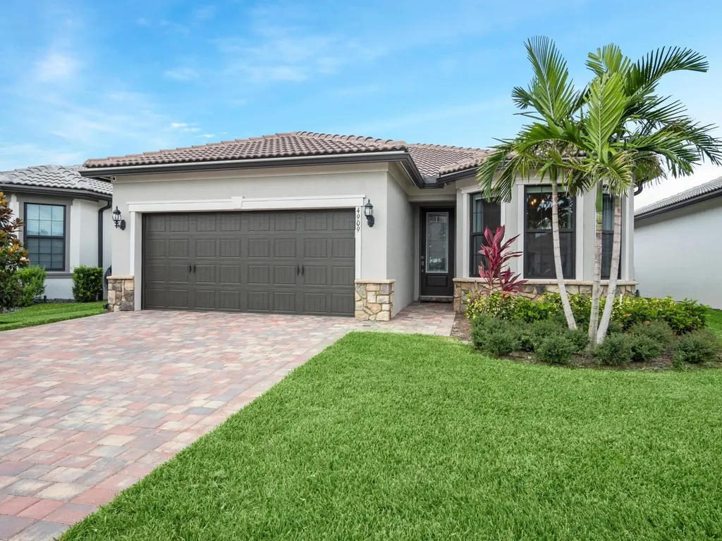 4909 Exmoor Street Lake Worth FL 33467