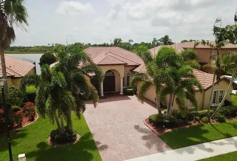 863 SW Piedmont Court Port St Lucie FL 34986