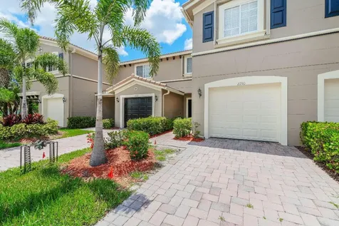 2210 SW Rockport Road Port St Lucie FL 34953