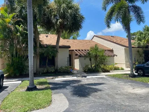 3949 White Birch Drive Lake Worth FL 33467