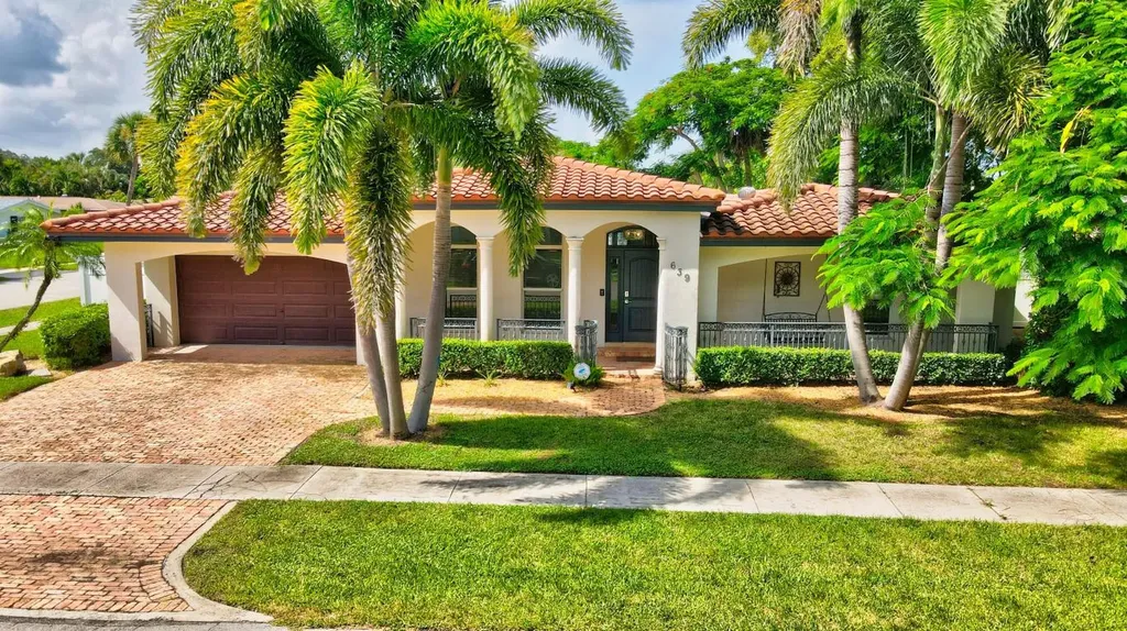639 SW 1st Street Boca Raton FL 33486