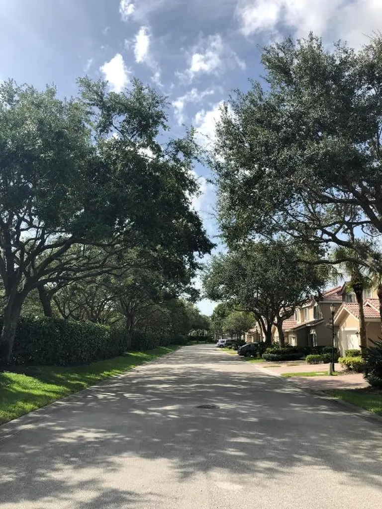 7322 NW 62nd Terrace Parkland FL 33067