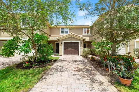 2607 SW Marshfield Court Port St Lucie FL 34953