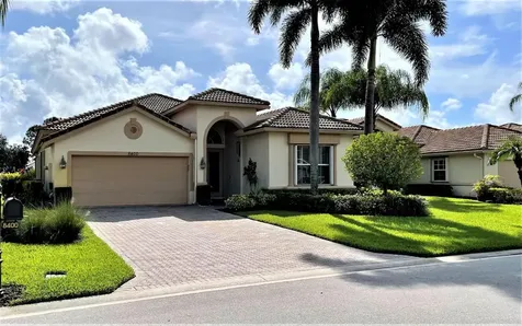 8400 Muirfield Way Port St Lucie FL 34986