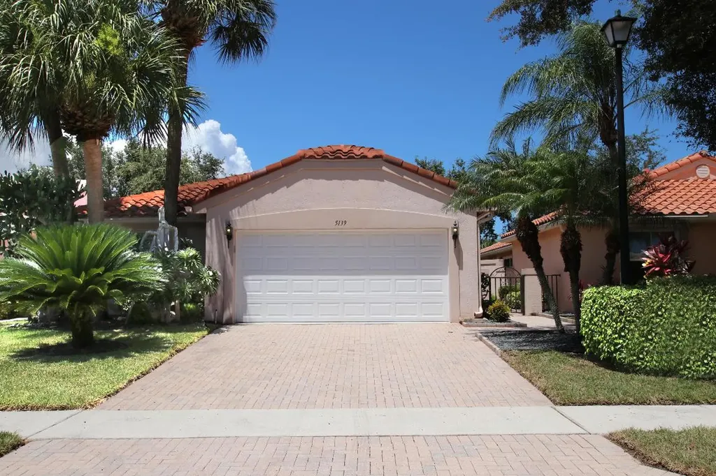 5139 Corbel Lake Way Boynton Beach FL 33437