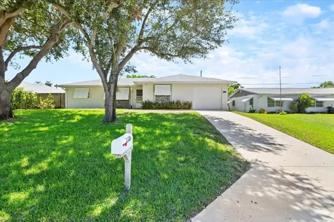 2328 NE 16th Court Jensen Beach FL 34957