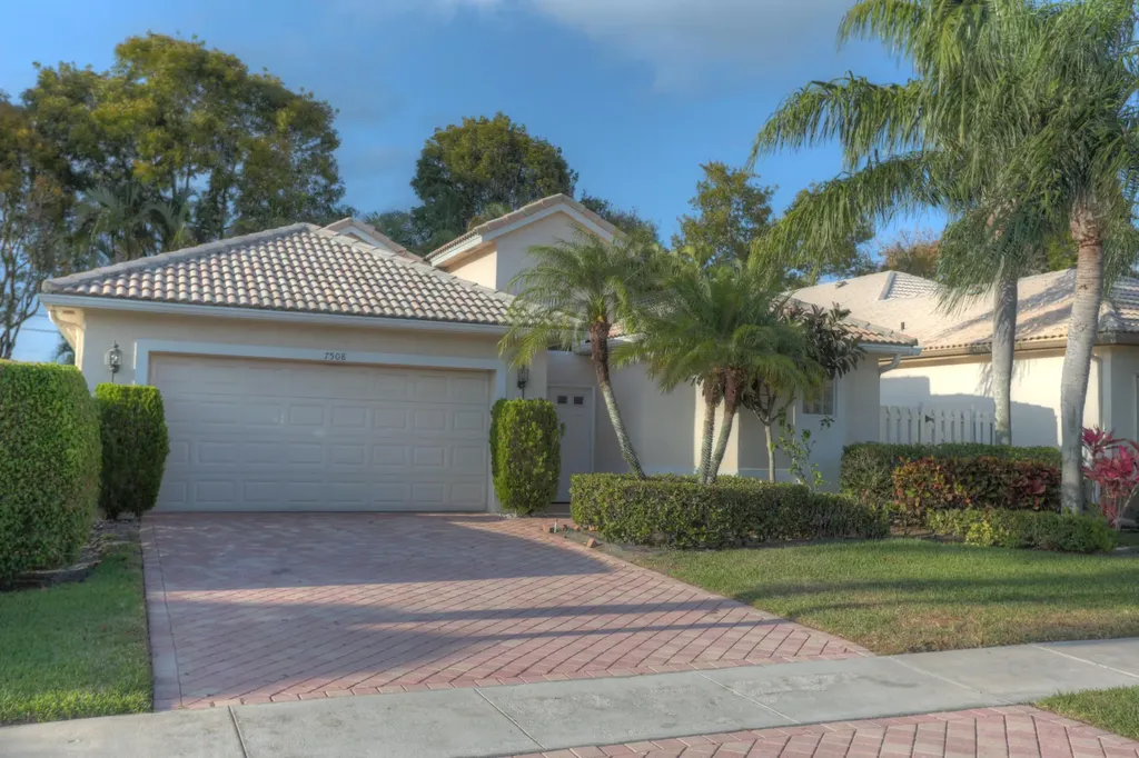 7508 Eagle Point Drive Delray Beach FL 33446