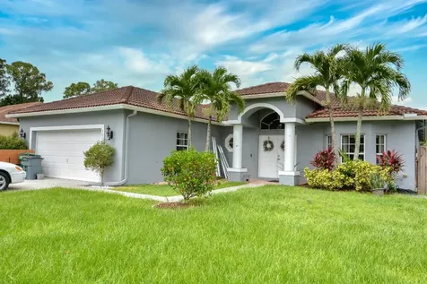 3032 SW Savona Boulevard Port St Lucie FL 34953