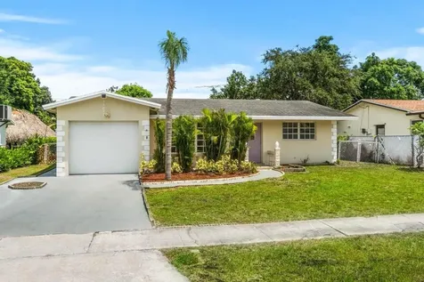 1915 N 58th Avenue Hollywood FL 33021
