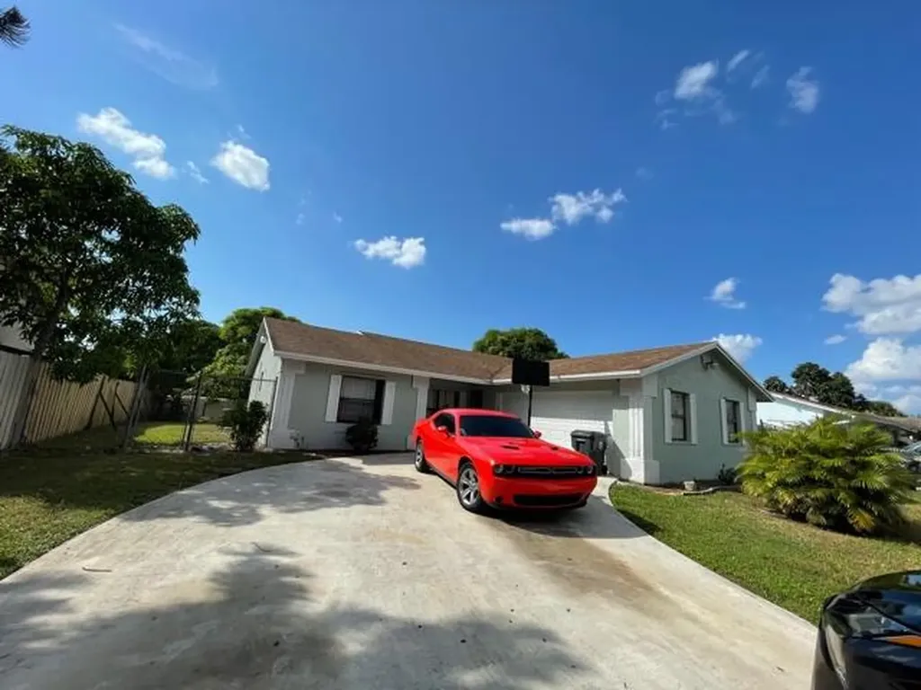 5707 Autumn Ridge Road Lake Worth FL 33463