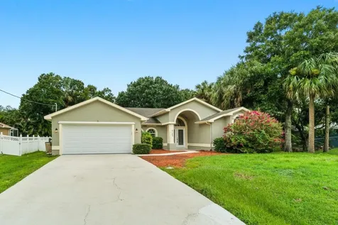 2142 SW Hyacinth Street Port St Lucie FL 34953