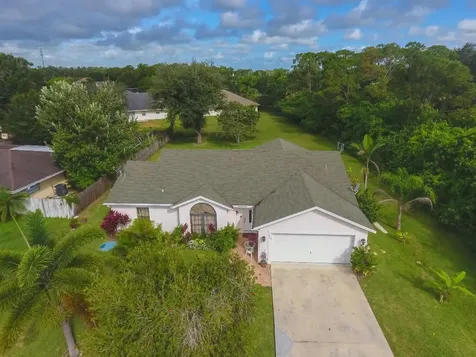 159 NE Twylite Terrace Port St Lucie FL 34983