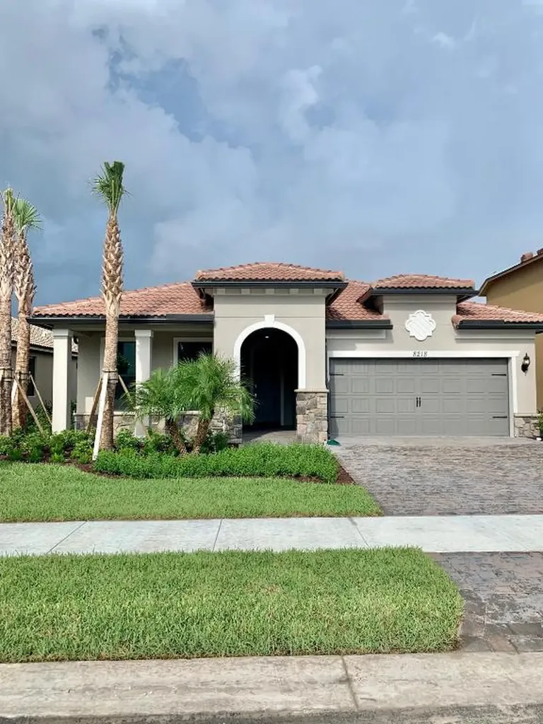8028 NW 78th Street Tamarac FL 33321