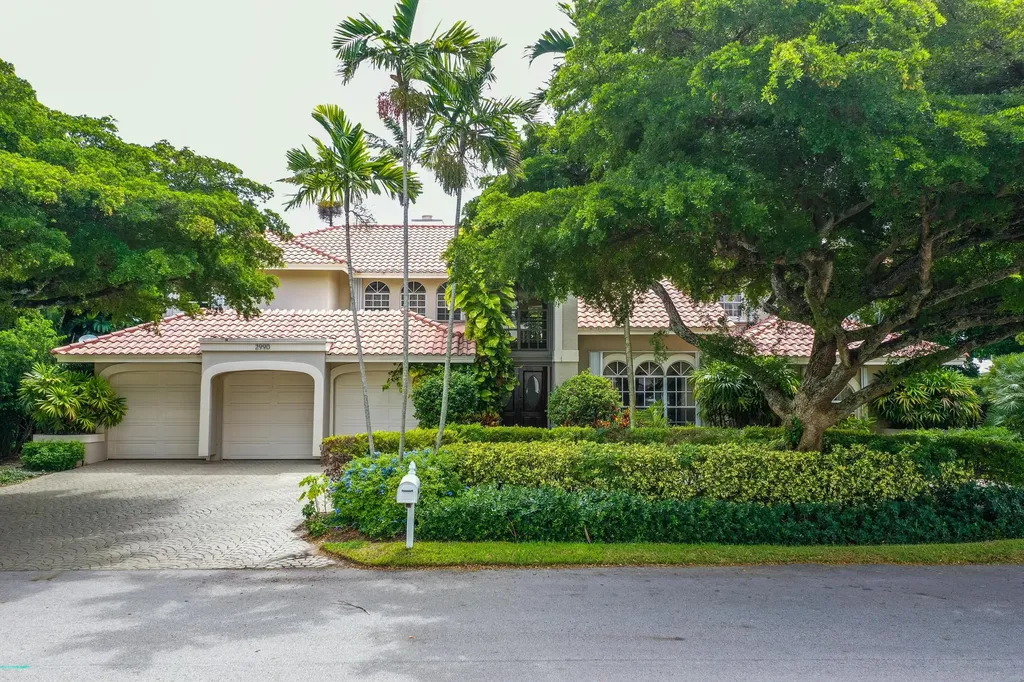 2990 Spanish River Road Boca Raton FL 33432