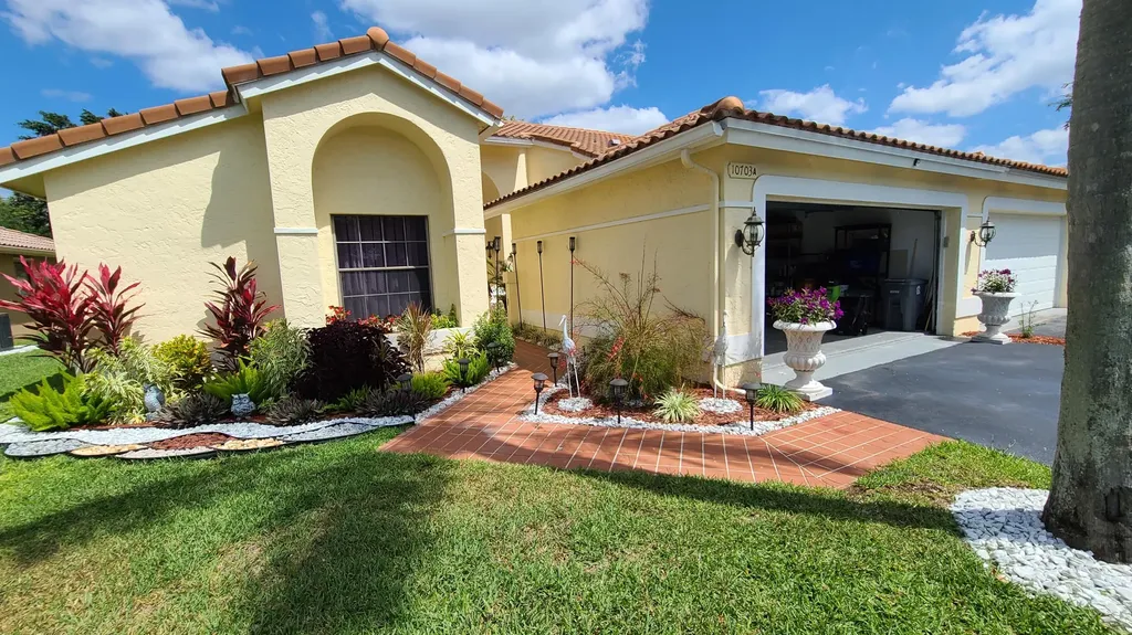 10703 Ladypalm Lane Boca Raton FL 33498