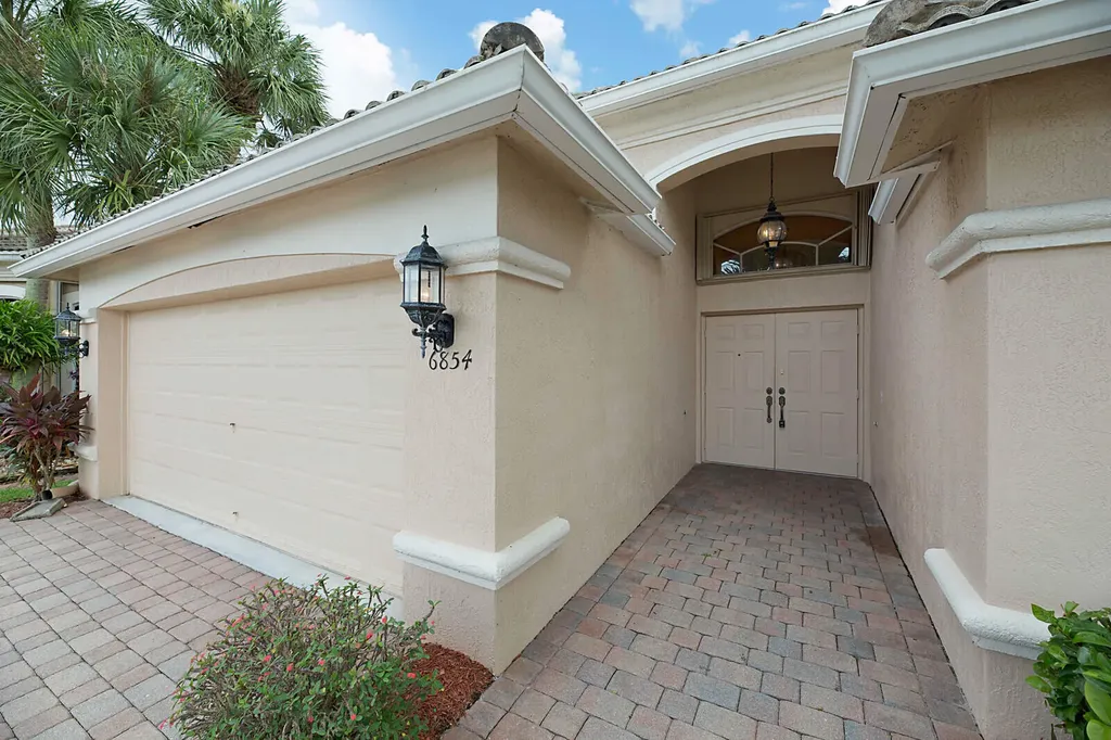 6854 Rienzo Street Lake Worth FL 33467