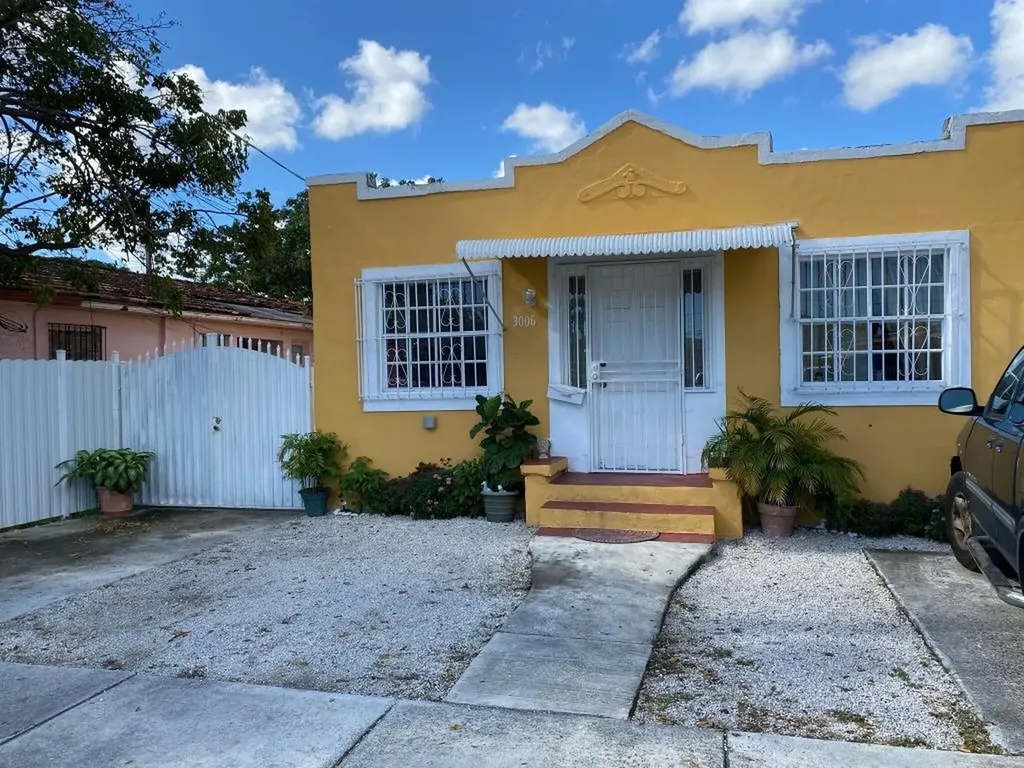 3008 NW 22nd Court Miami FL 33142
