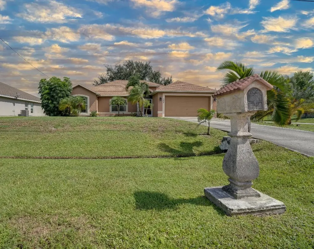 501 SW Millard Drive Port St Lucie FL 34953