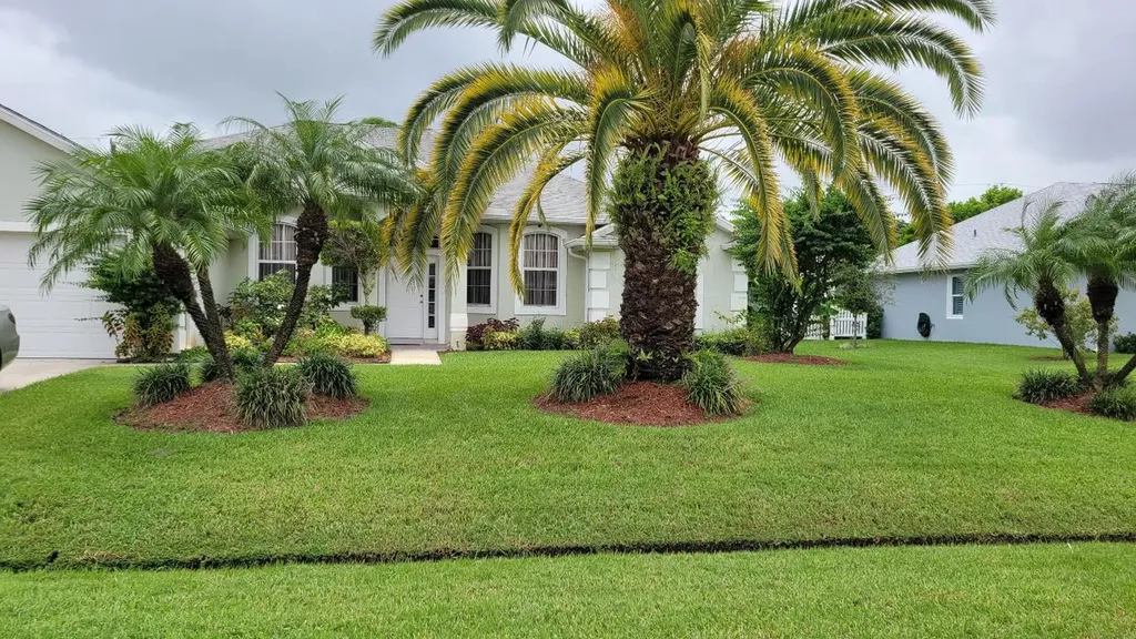 2680 SE Brevard Avenue Port St Lucie FL 34952