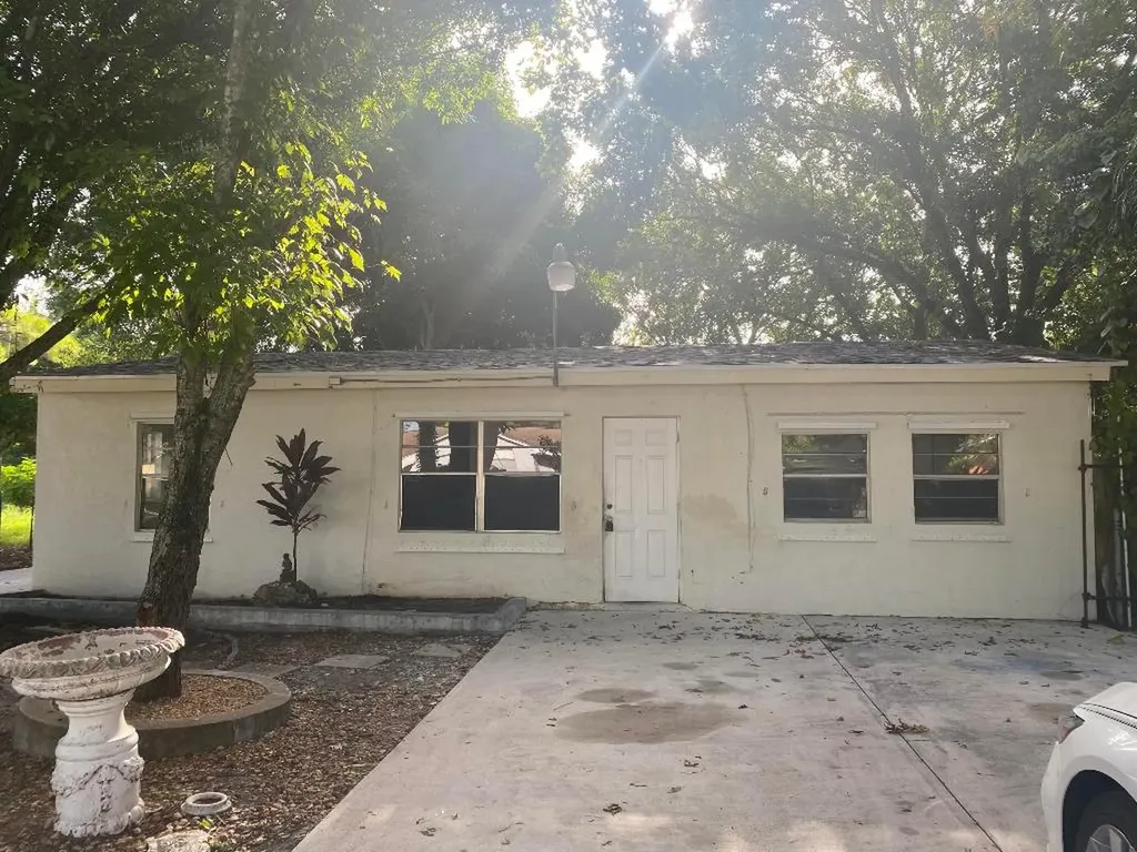 3218 Mura Drive Fort Pierce FL 34982
