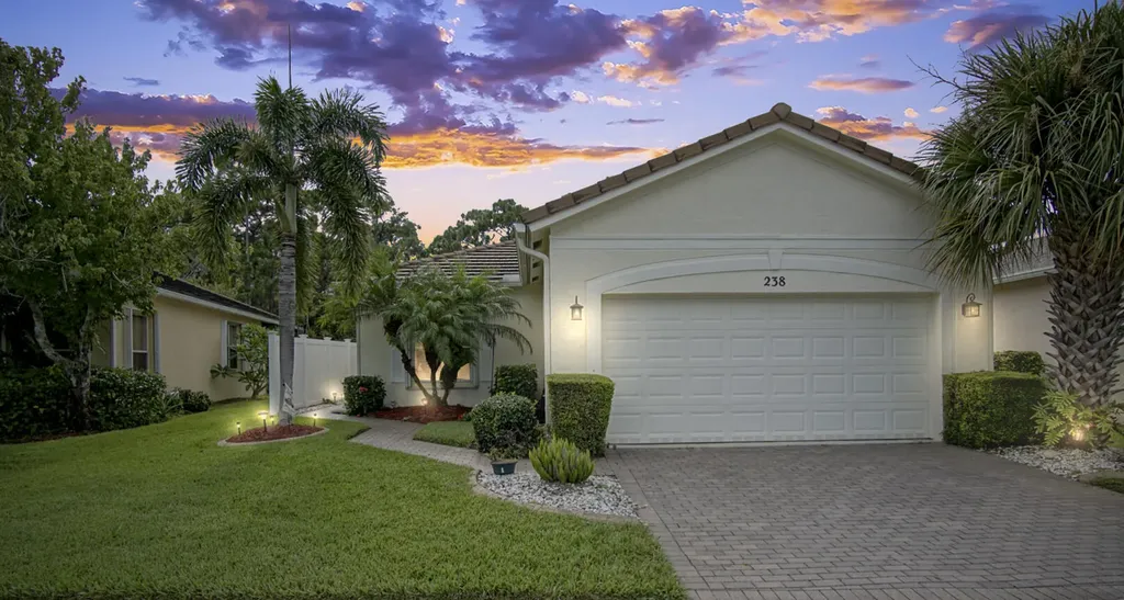 238 SW Coconut Key Way Port St Lucie FL 34986