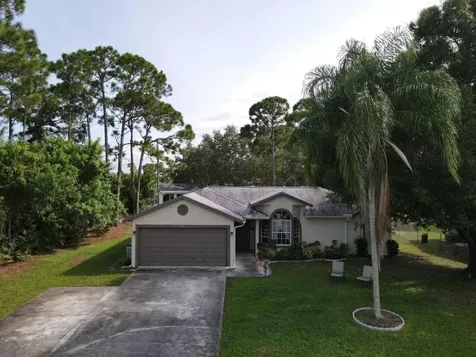 1974 SW Del Rio Boulevard Port St Lucie FL 34953
