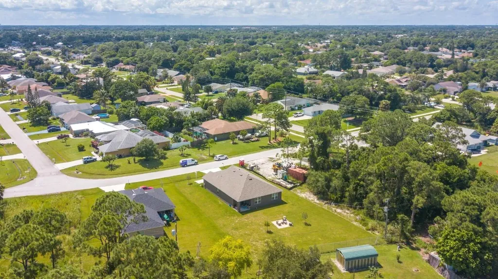 1731 SE Sandia Drive Port St Lucie FL 34983