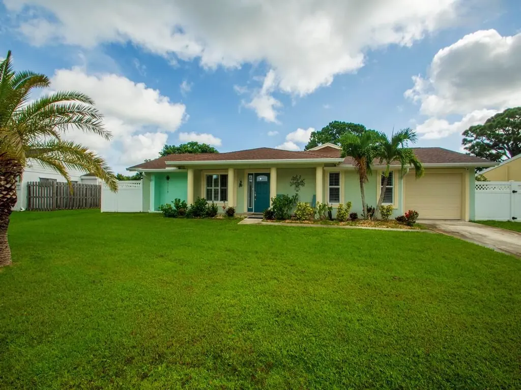 1157 SE Maxwell Lane Port St Lucie FL 34952