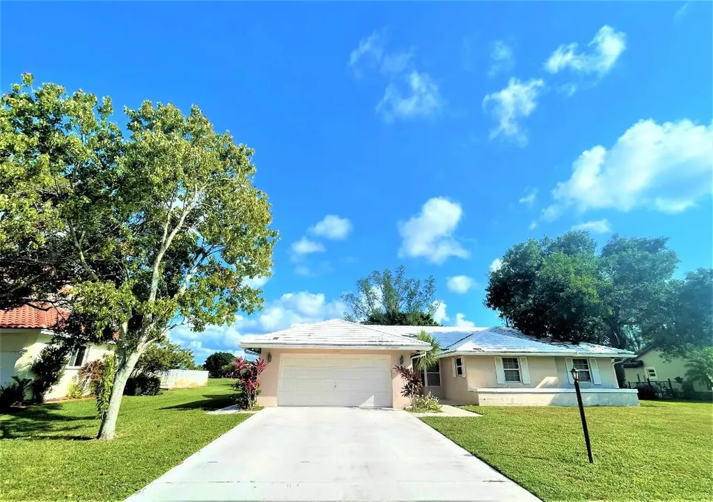 4669 Bucida Road Boynton Beach FL 33436