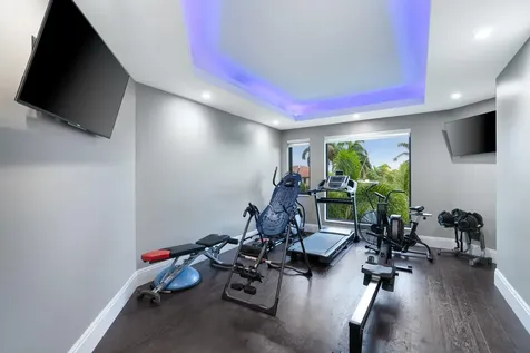 30 Bay Colony Lane Fort Lauderdale FL 33308