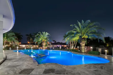 30 Bay Colony Lane Fort Lauderdale FL 33308