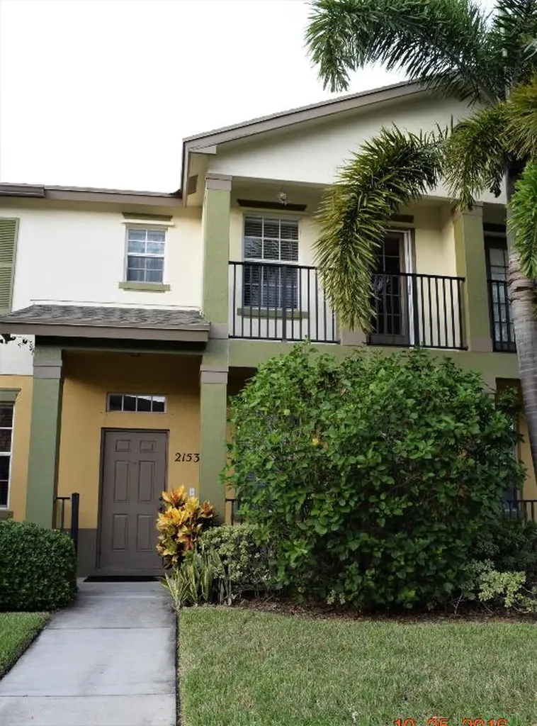 2153 SE Grand Drive Port St Lucie FL 34952