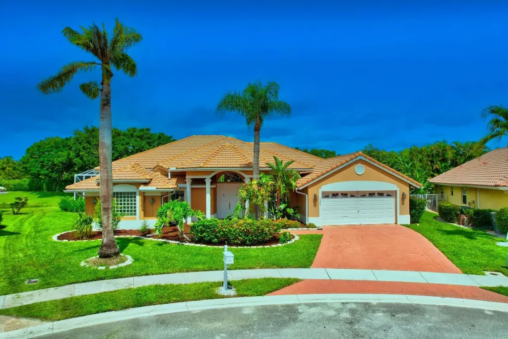 10522 Maple Chase Drive Boca Raton FL 33498