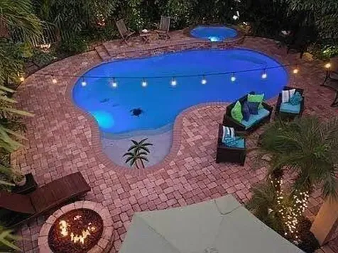 1118 Oakwater Drive Royal Palm Beach FL 33411